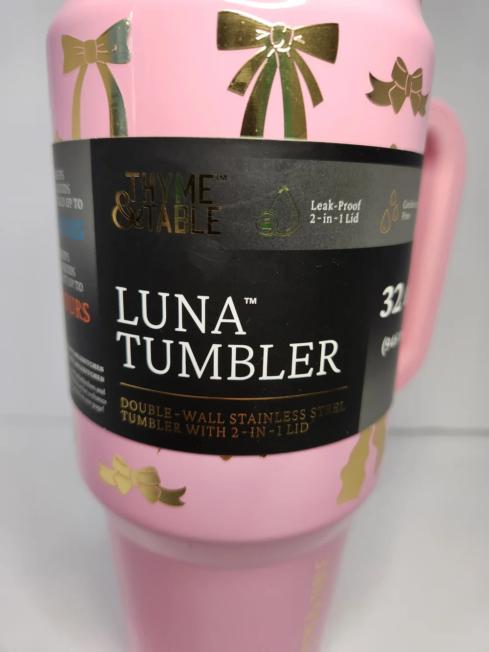 Thyme & Table Luna Tumbler 32 oz. With Handle, 2-in-1 Lid - Pink With Gold Bows